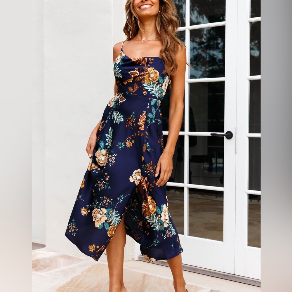 Selfie Leslie SUKI FRONT SPLIT MIDI DRESS ORIENTAL FLORAL PRINT NAVY Small